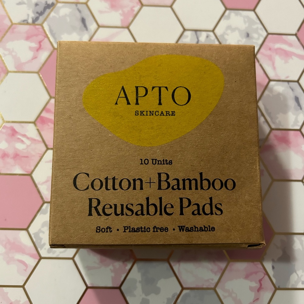 APTO SKINCARE Reusable Cotton Rounds + Mesh Bag